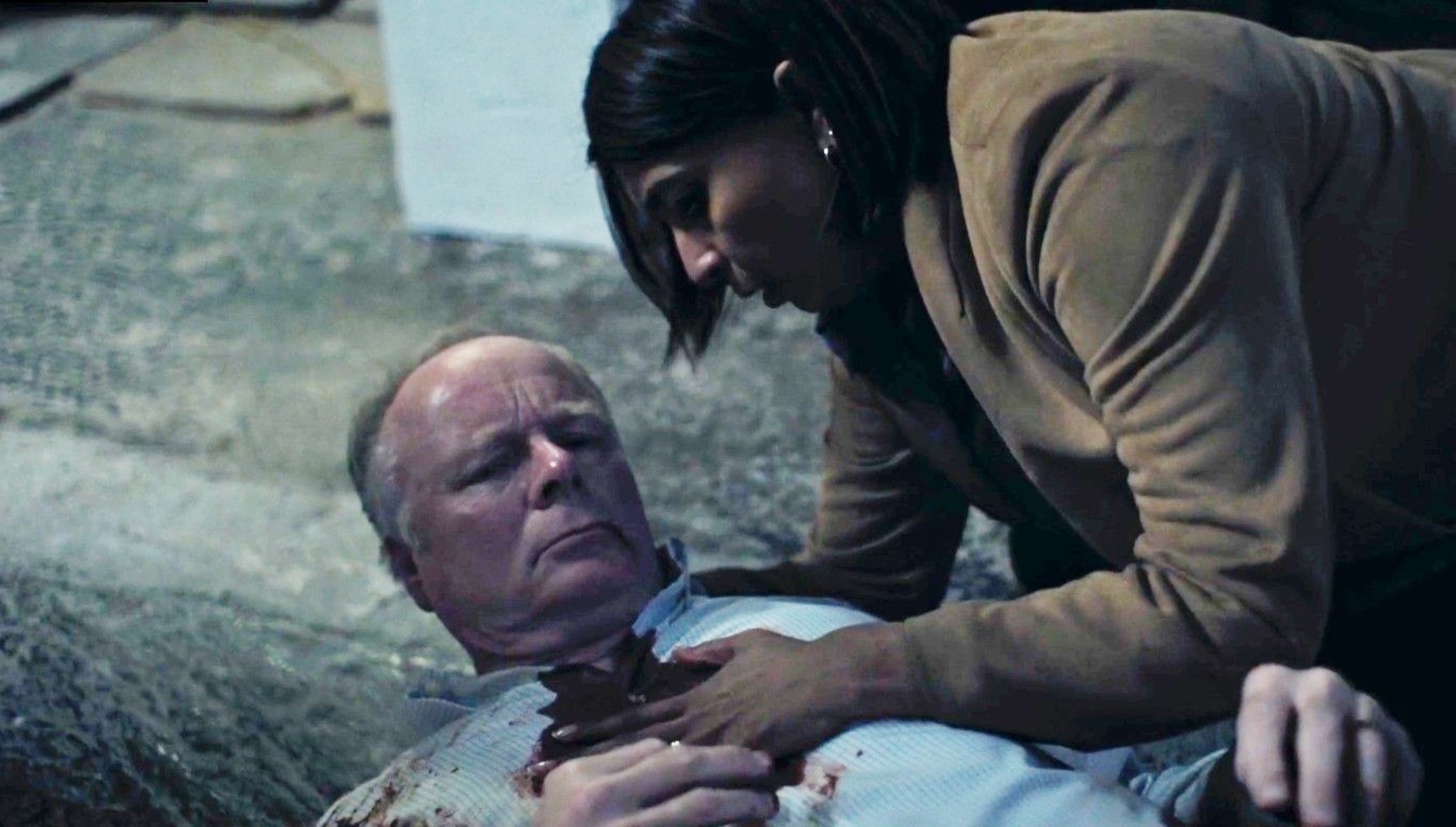 Huw stabbed in The Game series 1