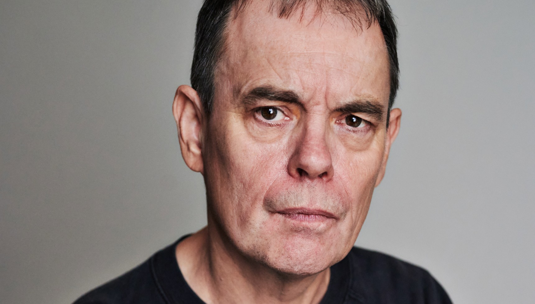 Kevin Eldon headshot