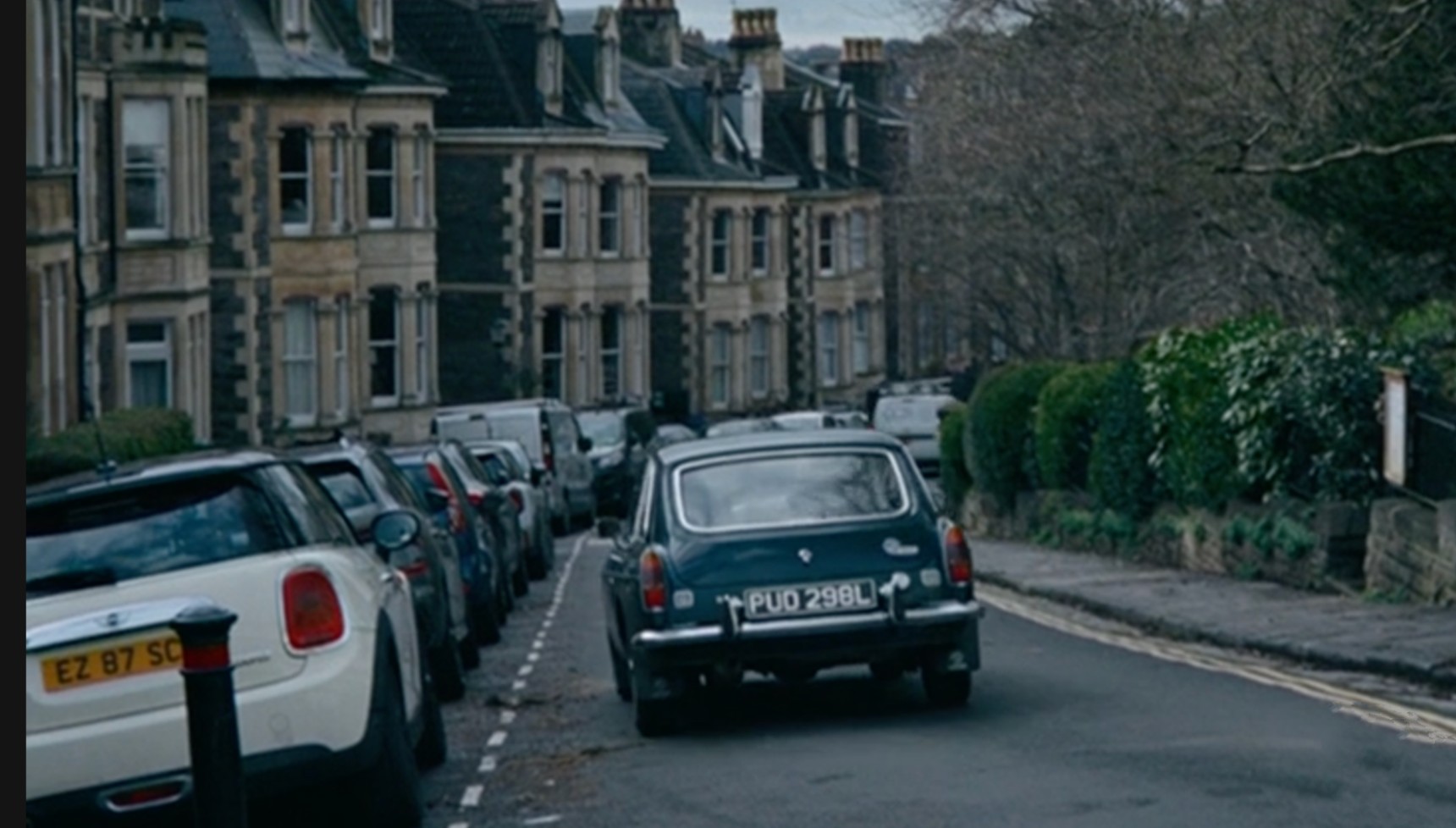 Dr Ethan Winter driving his car through Bristol's Clifton area