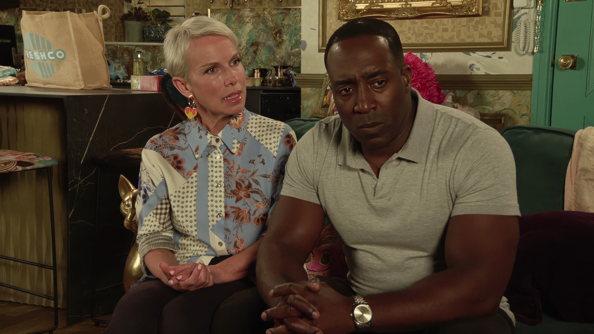 Ronnie is heartbroken by what Debbie is asking in Coronation Street spoilers (Credit: ITV)