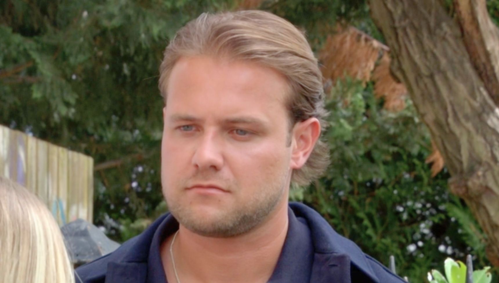 'I can't unsee it!' EastEnders fans point out error in early iPlayer release as fresh Craig twist airs
