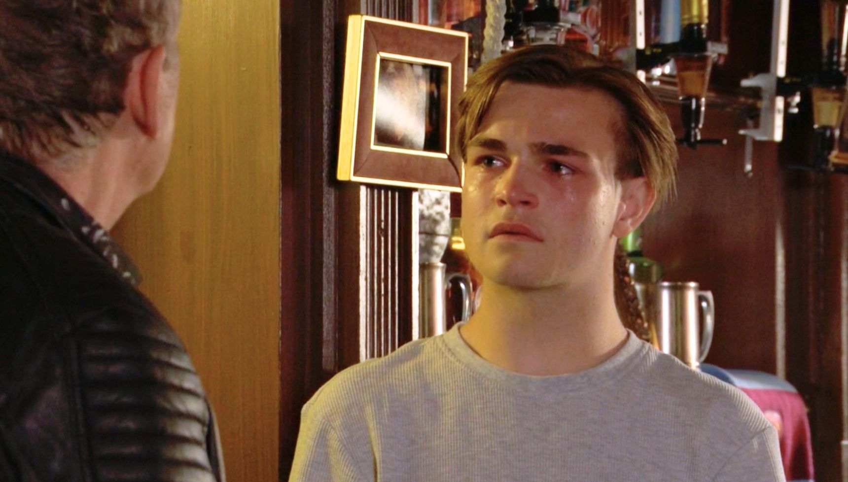 Tommy looking sad in EastEnders (Credit: BBC)