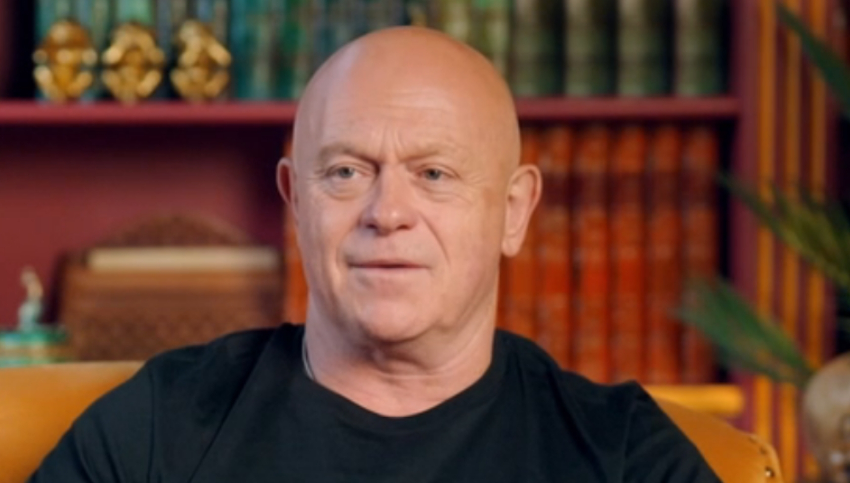 Celebrity Traitors viewers give Ross Kemp 'new title' following his 'paranoid' behaviour