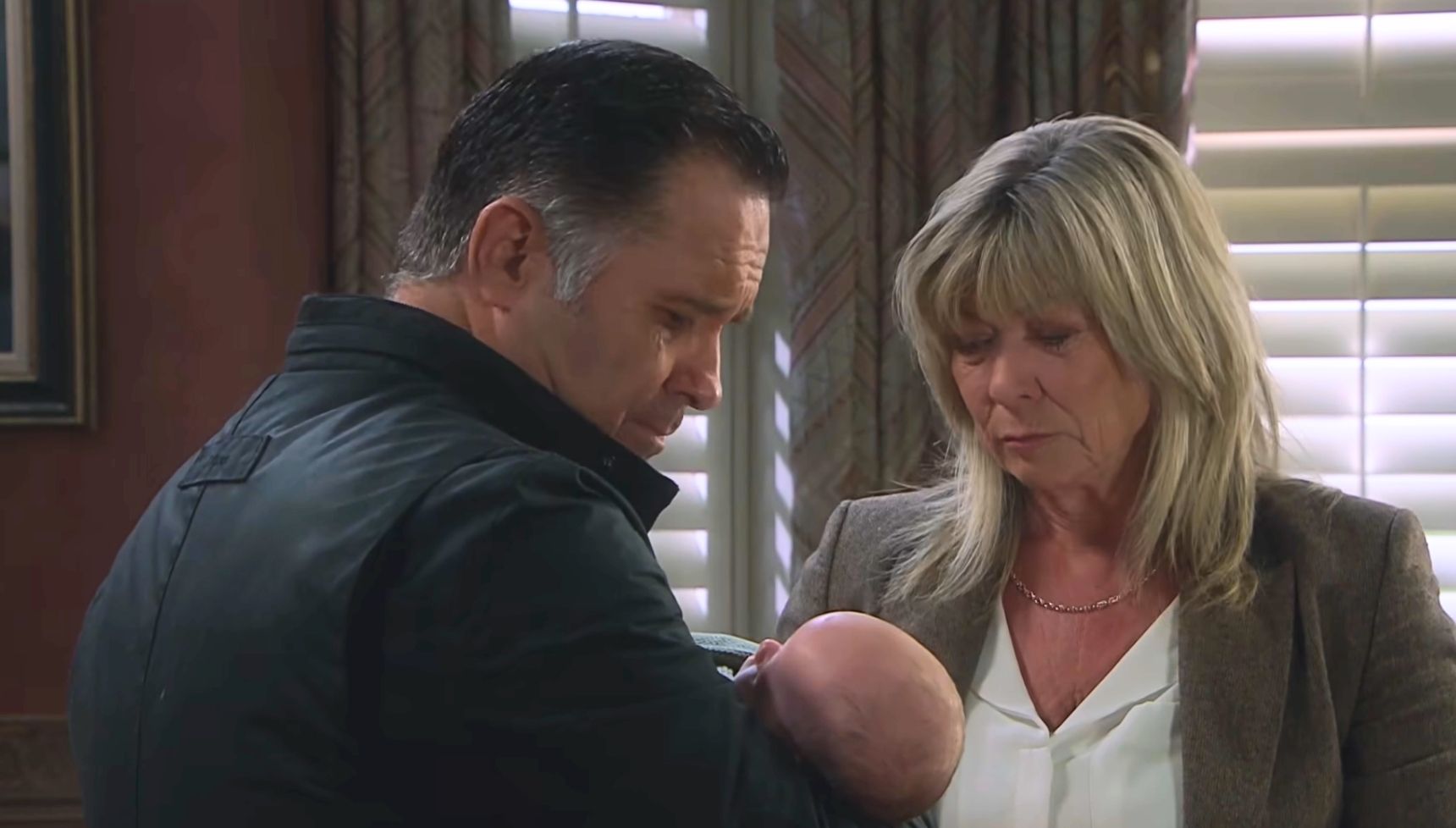 Kim said goodbye to Graham and Baby Tate (Credit: ITV)